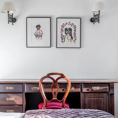 Angel House Vilnius, 4a